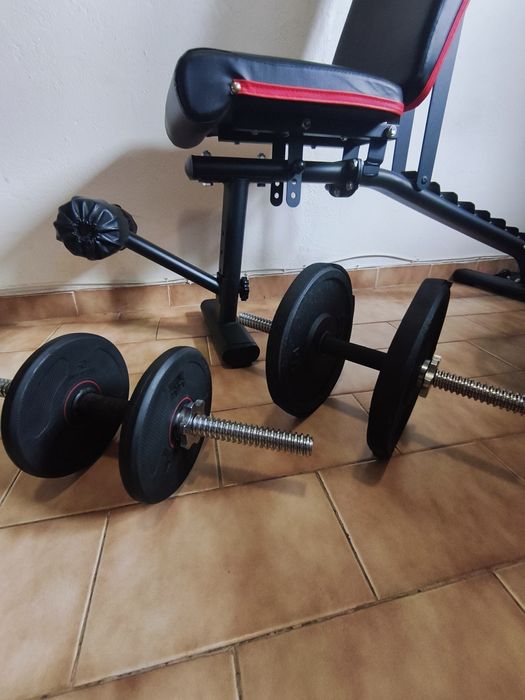 Banco de musculação+ halter de rosca + discos no total de 70kg
