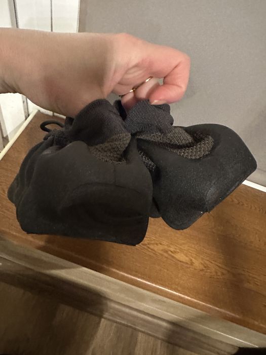 Кросівки Adidas yezzy p.42 на 41-26 см нові оригінал