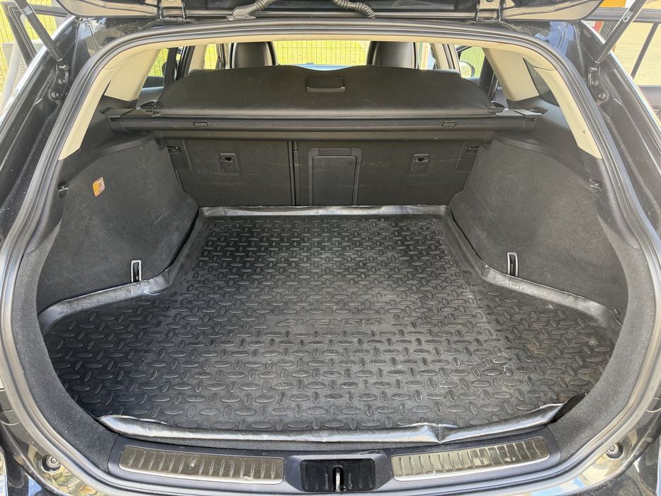 Toyota Avenis 2.0 D4D