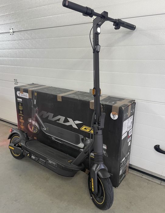 Segway Ninebot MAX G2 PRO Перепрошитий 35 км/год Пробіг 168 км