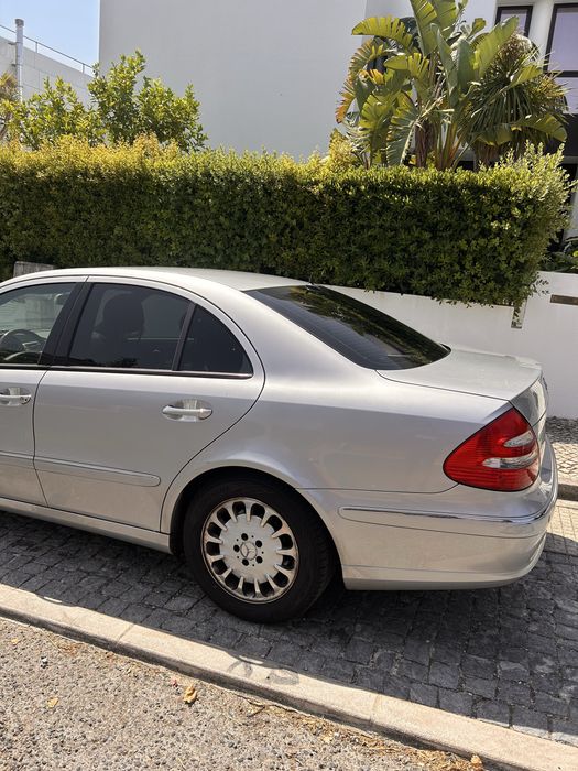 Mercedes-Benz 320 — fotografia 8