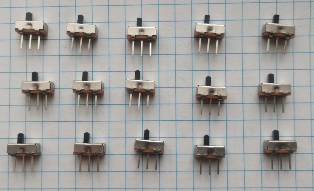 Набор ползунковых микропереключателей (15 шт.) 3-контактных (вкл-выкл)