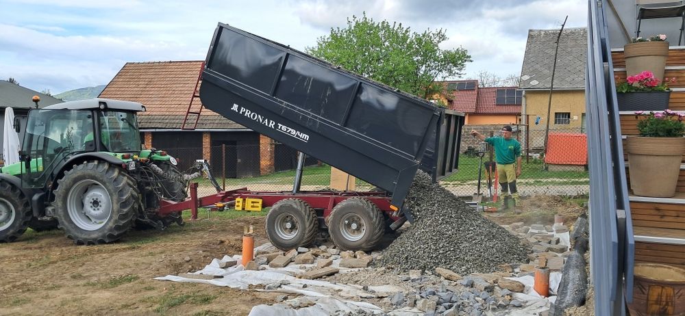 Usługi  transportowe ciagnikiem z przyczepą 8t