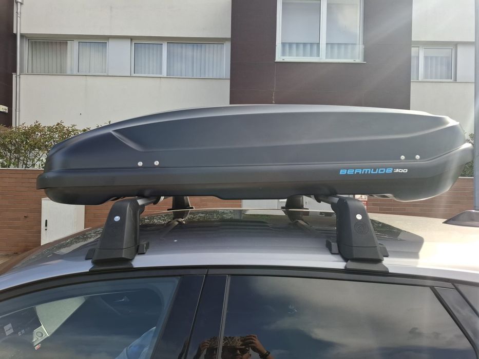 Aluguer Mala Bermude 300