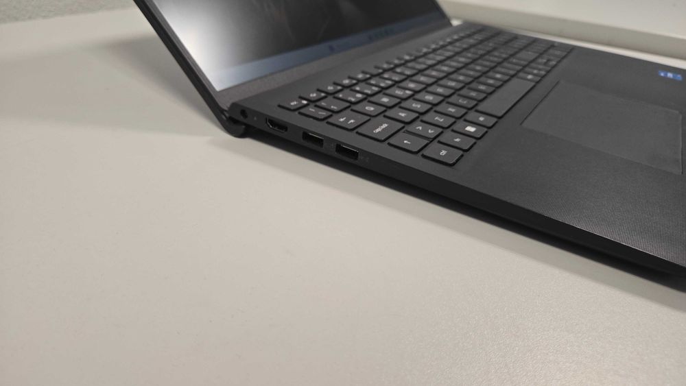 Portátil Dell i5 11a Geração com 256Gb Nvme +500gb com 16Gb Ram w11pro