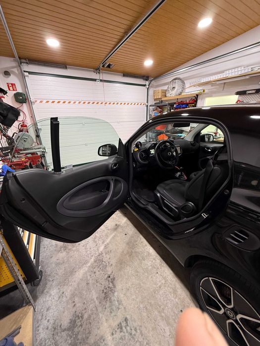 Smart EQ Fortwo 2021 Elétrico – 11.700 km – Dono Único – De Garagem – IVA Dedutível