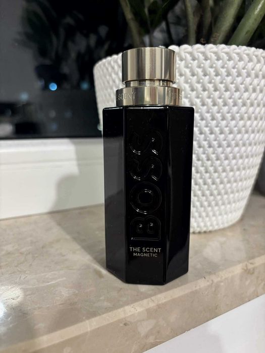 Hugo Boss
BOSS The Scent Magnetic for him
