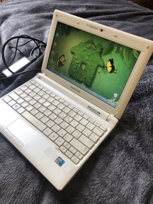 Ноутбук полностью рабочий