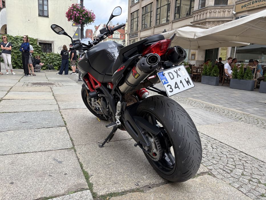 Aprilia shiver 900