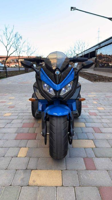 Дитячий електромотоцикл