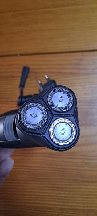 Máquina de barbear Philips