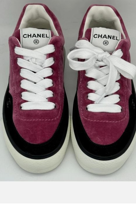 Снікерси  CHANEL