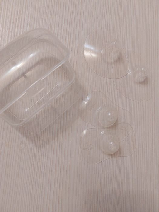 Силиконовые накладки Philips Avent S и canpol babies для кормления