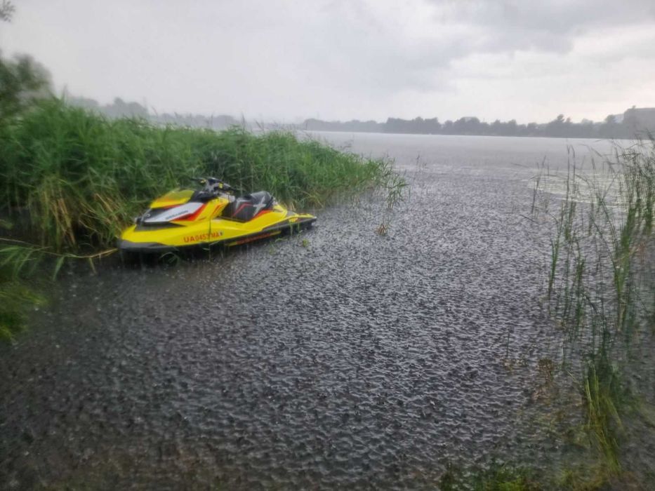 Продам гідроцикл BRP 260 кінських сил.