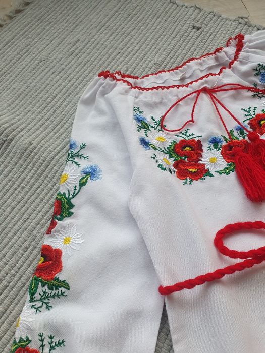 Сукня вишиванка для дівчинки на 4-6 років розмір 104