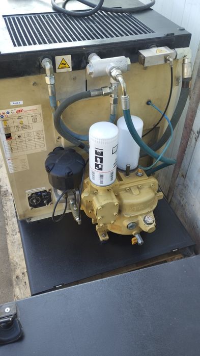 Kompresor srubowy 11kw ingersoll rand falownik sprężarka