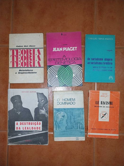 Lote - Livros Política