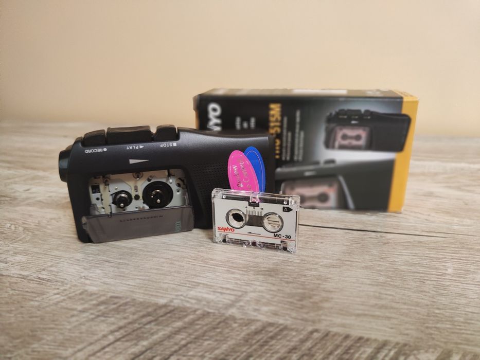 Диктофон   Sanyo
