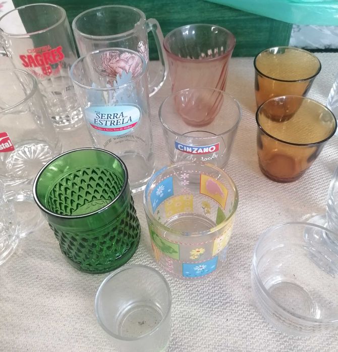 Copos sortidos, lote verde, tudo por 5€