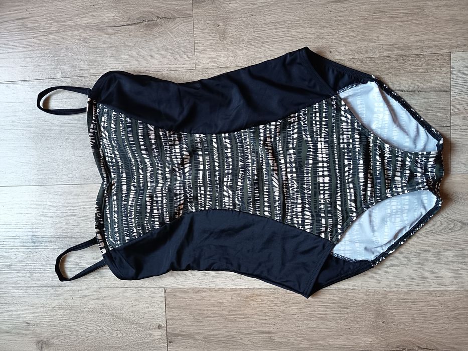 Kostium strój kąpielowy 40 42 L xl jak nowy