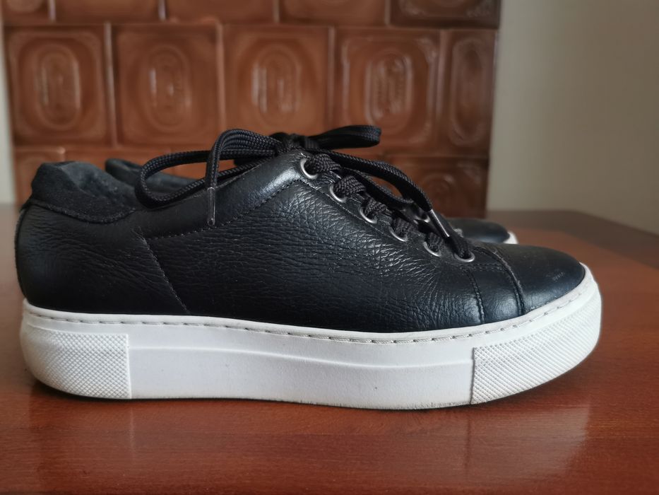 Снікерси з натуральної шкіри