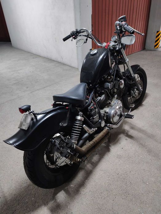 Moto Virago 1100 Custom