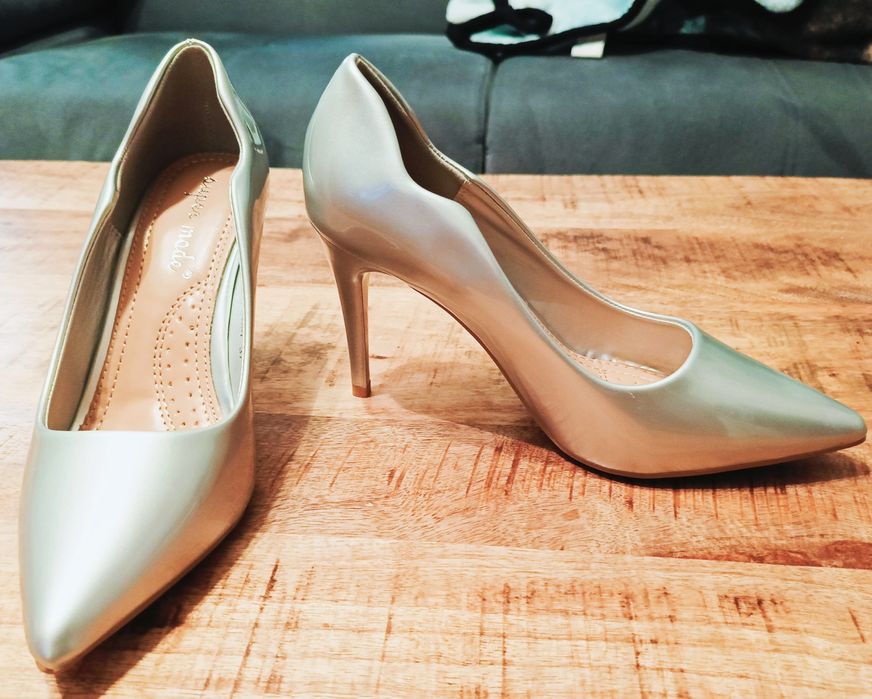 Szpilki damskie srebrne