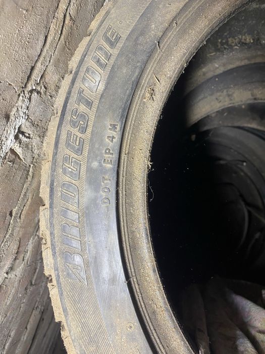 Шини 215 55 17 дві 215 50 17 по дві зими можна ставити на оутлендер