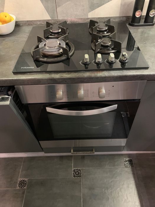 Варочна поверхня Pyramida газова