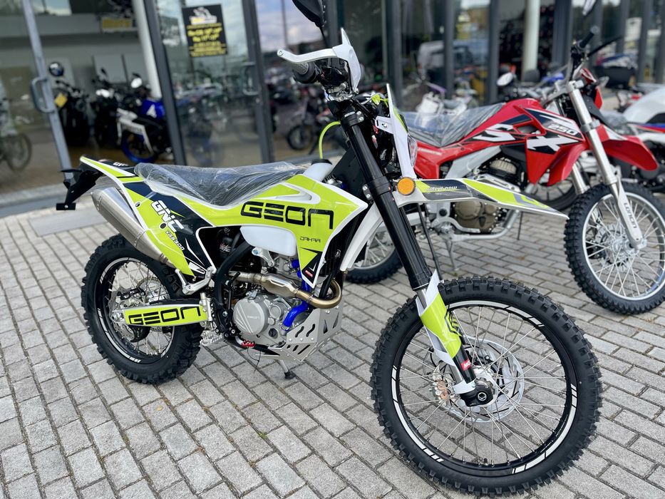Мотоцикл GEON DAKAR GNC 300 YBS 21/18 МКПП 5