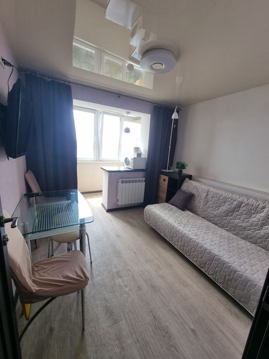 Квартира с видом на Днепр. Солнечный. ТРЦ Вавилон. Посуточно