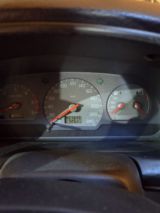 Volvo v40 1.9 gasóleo