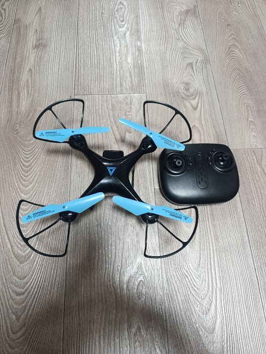 Дитячий дрон, читайте опис