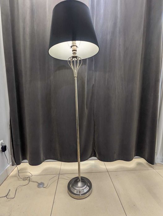 Lampa w stylu glamour