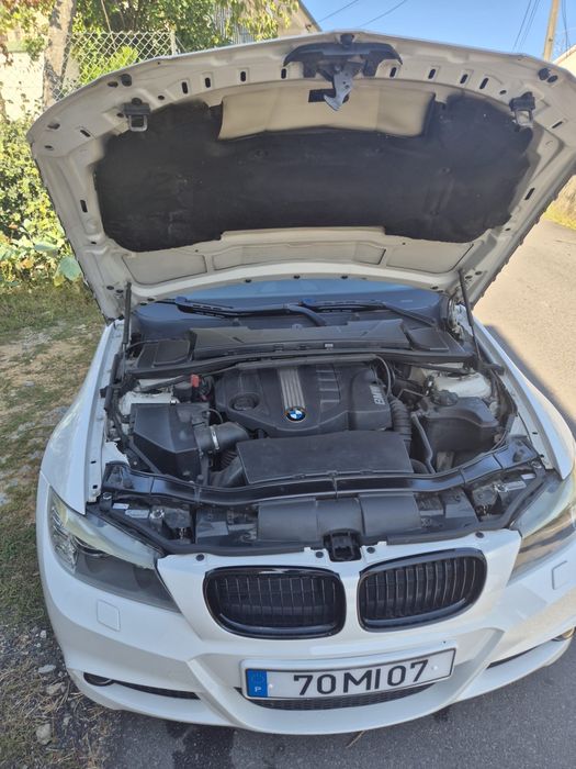 BMW e91 320d.