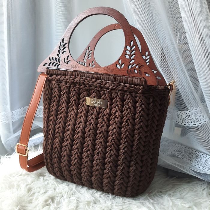 Torebka koszyk duża czekolada handmade drewniane rączki z paskiem