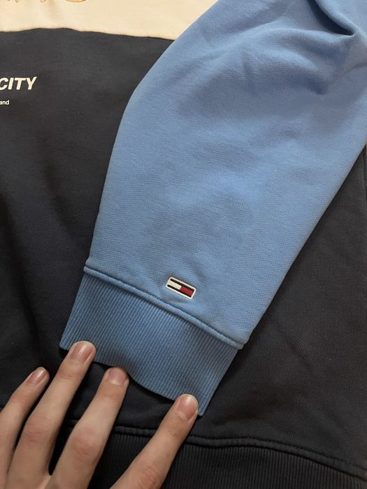 Худи Tommy Hilfiger