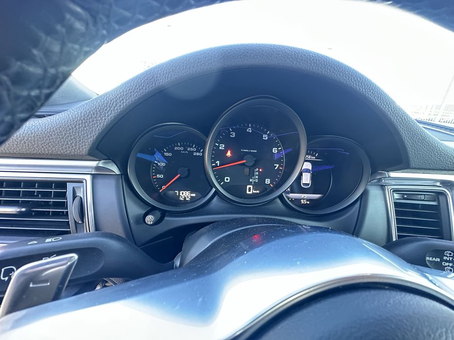 Porsche macan PDK