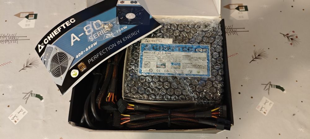 НОВЫЙ Блок питания компьютера Chieftec CTG-650C 650W A80 полный ком-кт