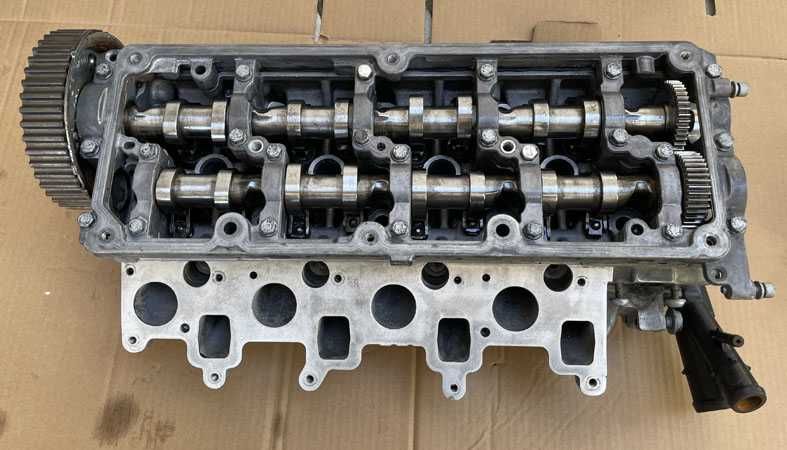 cabeça de motor 1.6TDI 16V grupo VAG ref: 03L103373A - VW audi seat skoda