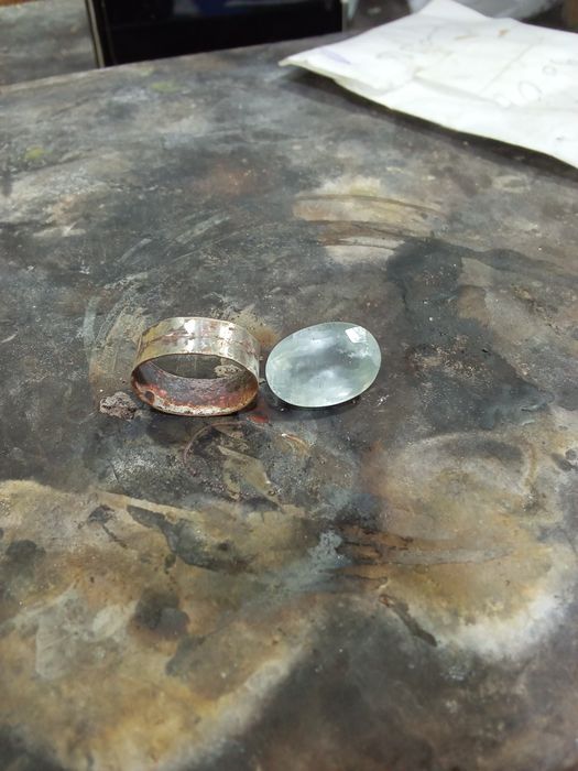 Colar em Prata com Água-Marinha Certificada Feito á mão.