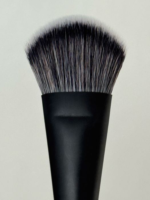 Nowy dwustronny pędzel do makijażu F4 Makeup by Mario