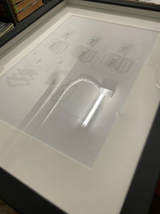 Molduras pretas com profundidade