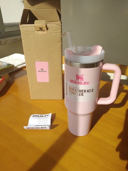Caneca Stanley Quencher h2.0 tumbler 1.18L