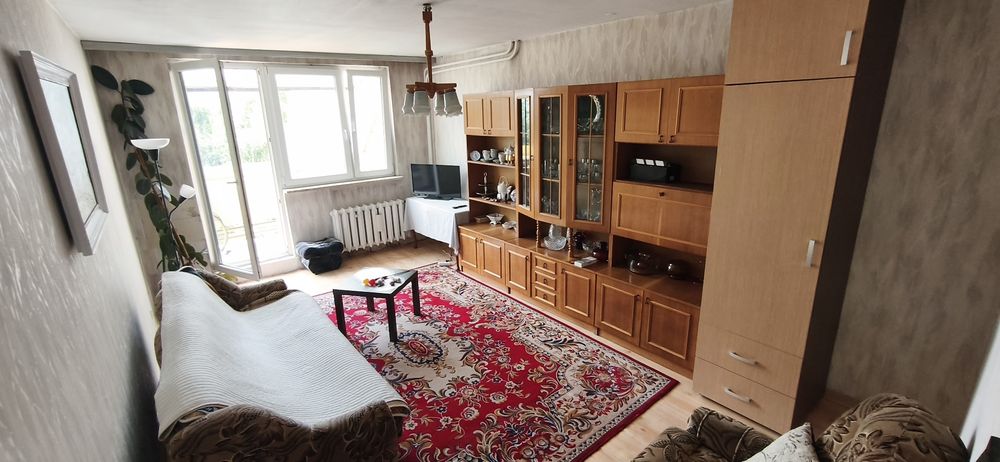 Centrum,mega potencjał,4pokoje,komórka,rowerownia,spiżarka,piwnica.