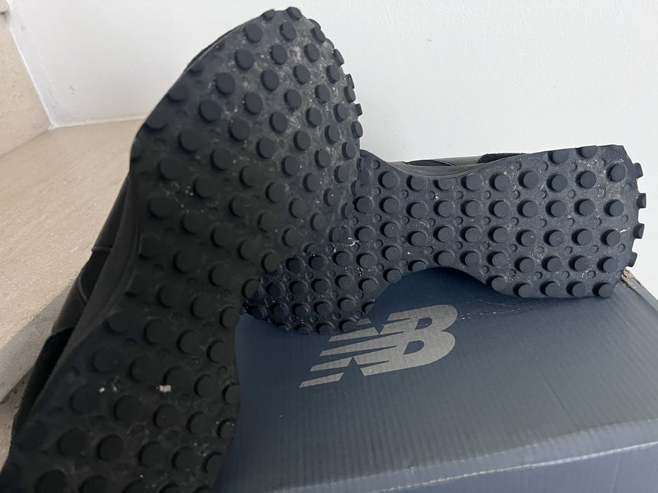 New Balance All Black