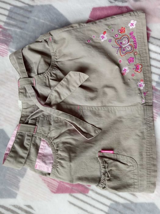 Spódniczka khaki 104