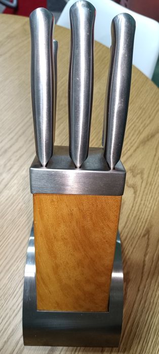 Conjunto de 5 facas de cozinha com suporte madeira