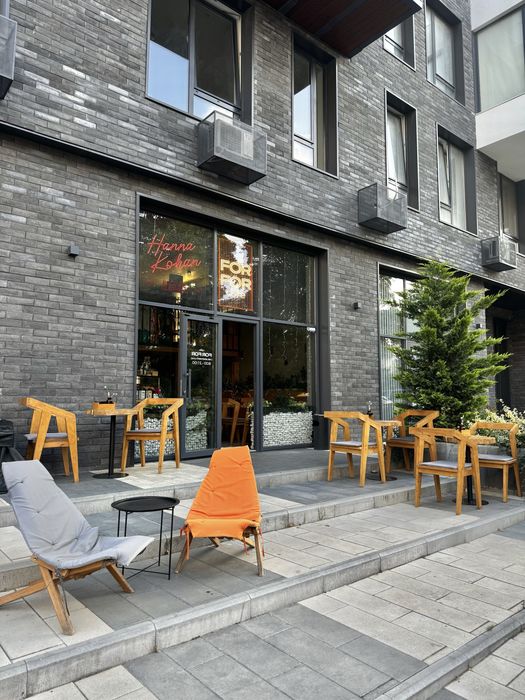 СРОЧНО, готовый бизнес, кофейня на Фонтане, Фасад, проходное место