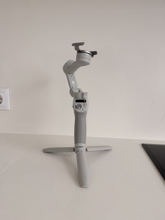 Gimbal DJI OSMO Mobile SE - Como novo